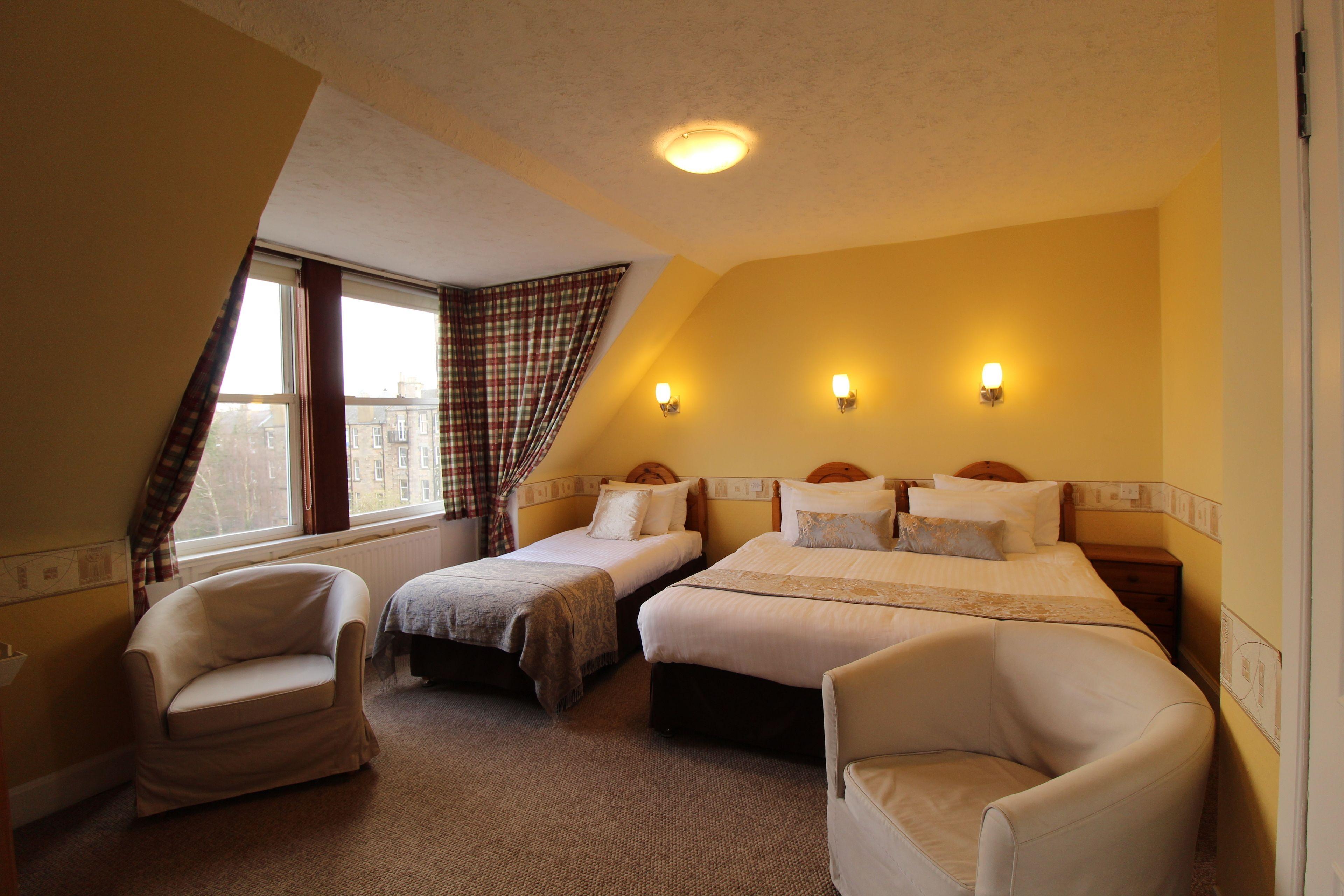 Dunedin Guest House - Edinburgh — Photos 1
